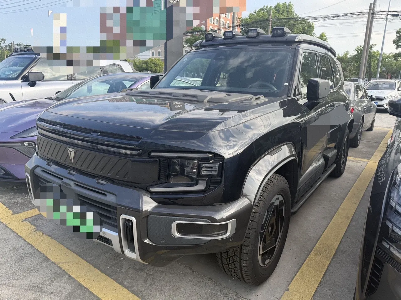 打开图片灯箱:ChangAn Deepal 2025 G318 Worry-Free Crossing Edition Four-wheel Drive Secret Edition Automatic Gear