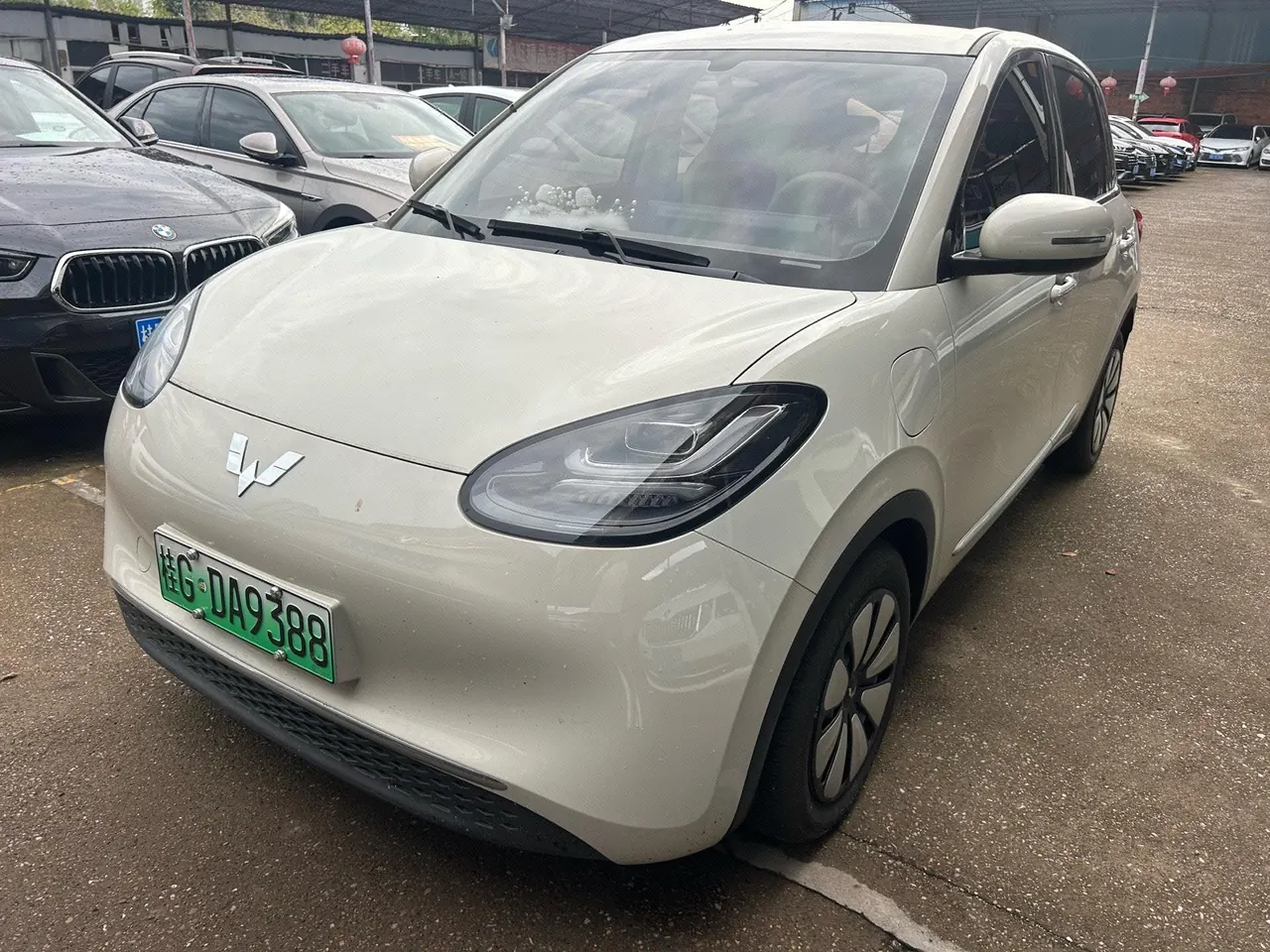 Open image lightbox: WuLing 2025 Plantronics 333km Enjoy Automatic Gear