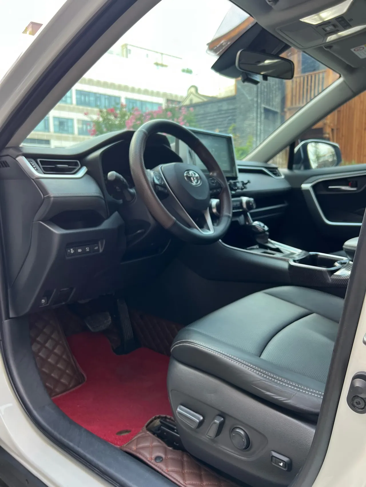 Toyota 2020 RAV4 Rongfang Double Engine 2.5 Stepless Two-Drive Elite Automatic Gear 6