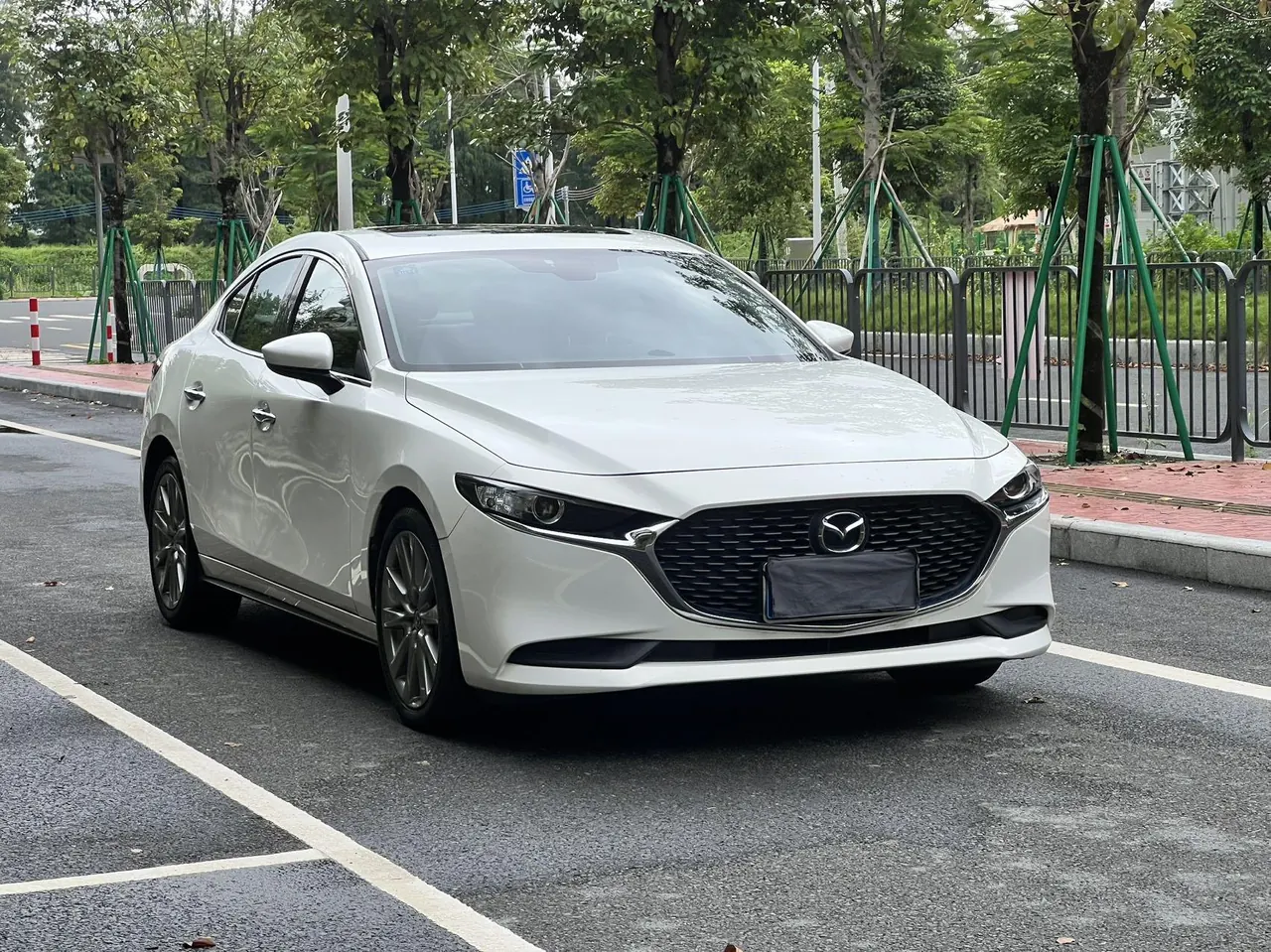 Mazda 3 Oncorsela 2020 Mazda 3 Oncorsela-sedan 2.0 elegant automatic gear 2