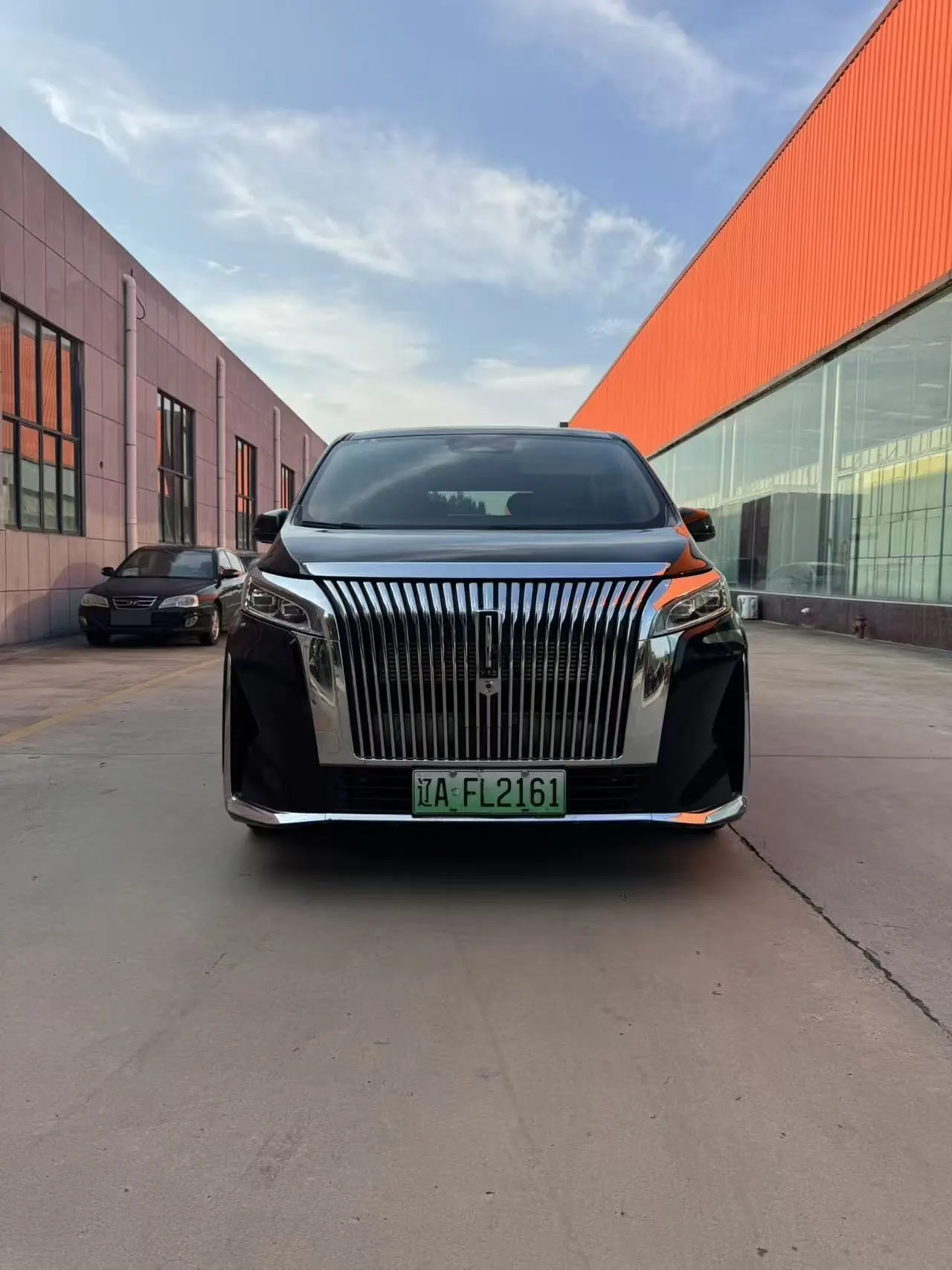 WEY 2024 Alpine PHEV 1.5T Four-wheel Drive Premium Edition Automatic Gear 2
