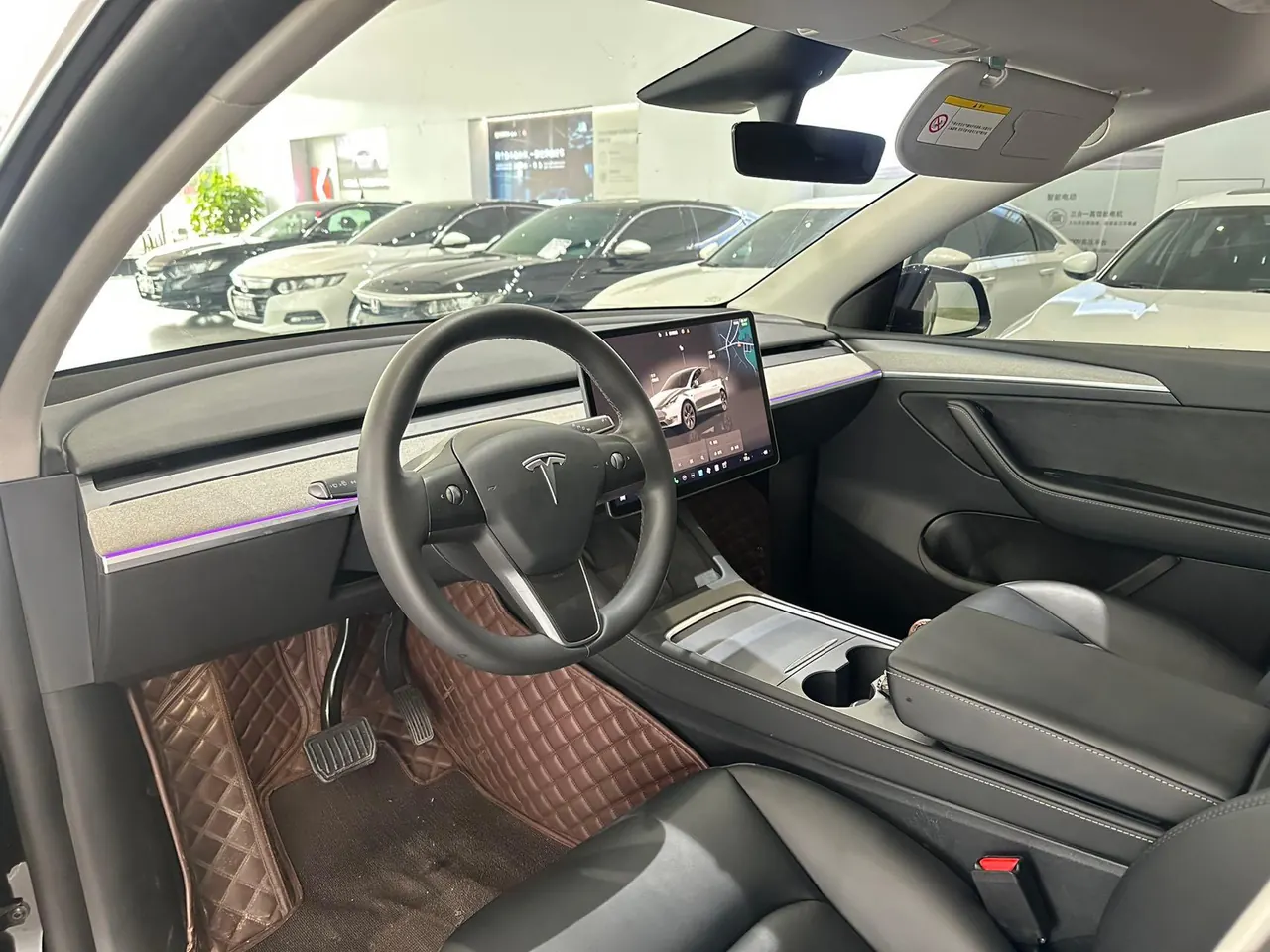 Tesla 2023 Model Y rear-wheel drive version automatic transmission 5
