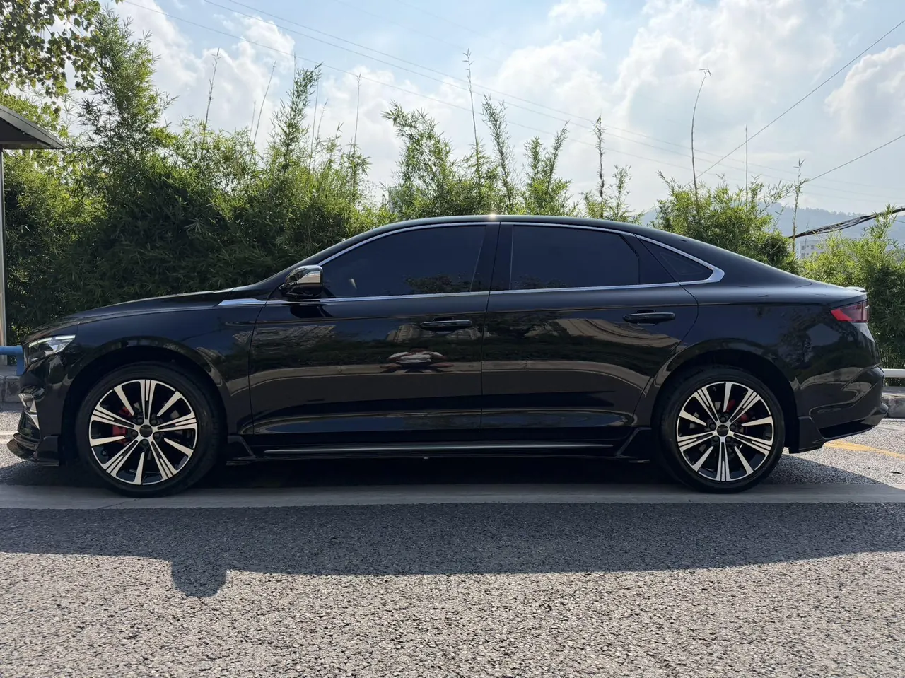 Geely 2025 Star Rui 1.5TD Oriental Obsidian Kunlun Edition Automatic Gear 22