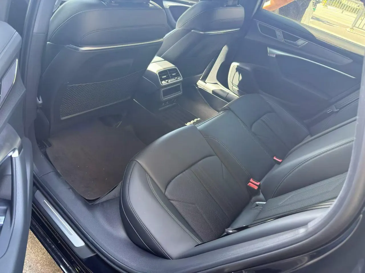 Audi 2025 A6L 2.0TFSI 40TFSI Deluxe Dynamic Automatic 4