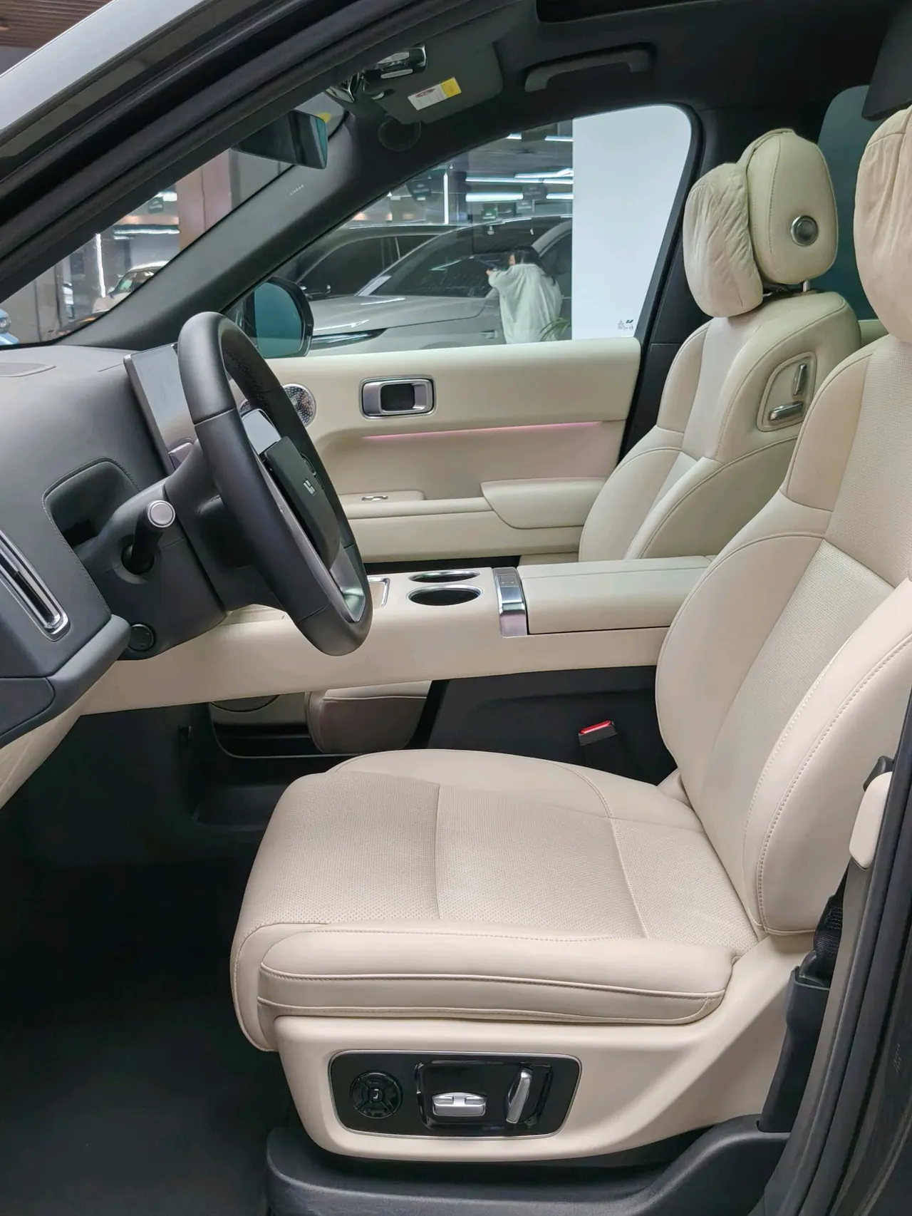 Li 2025 L8 Max Intelligent Rejuvenation Automatic Gear 3
