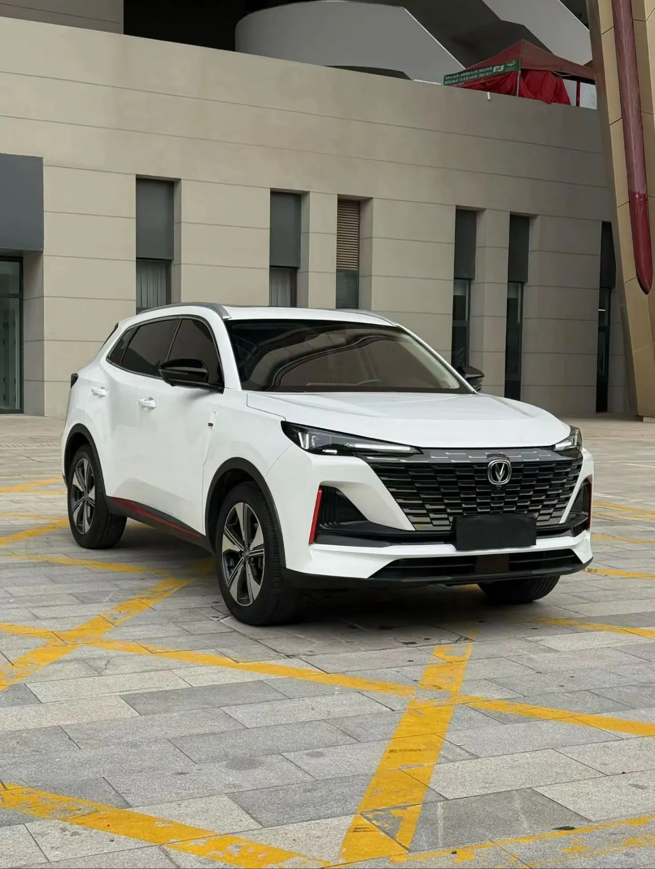 ChangAn 2022 CS55 PLUS 1.5T Blue Whale Edition Honorable Automatic Gear 3