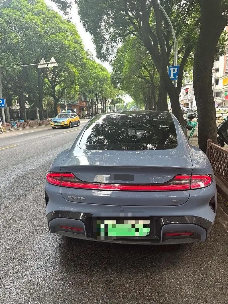MI 2024 SU 7 800km 4-wheel drive ultra-long endurance high-end smart driving Max version automatic gear 2