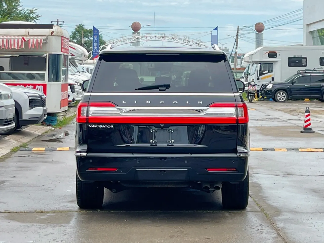 Lincoln Navigator (Imported) 2020 Navigator 3.5T Distinguished Edition Automatic Gear 10