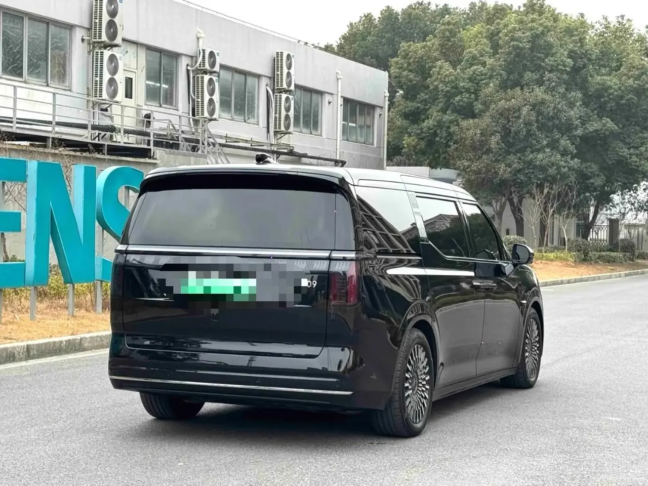 Zeekr 2024 Zeekr 009 six-seat executive version four-wheel drive 108kWh automatic gear 6