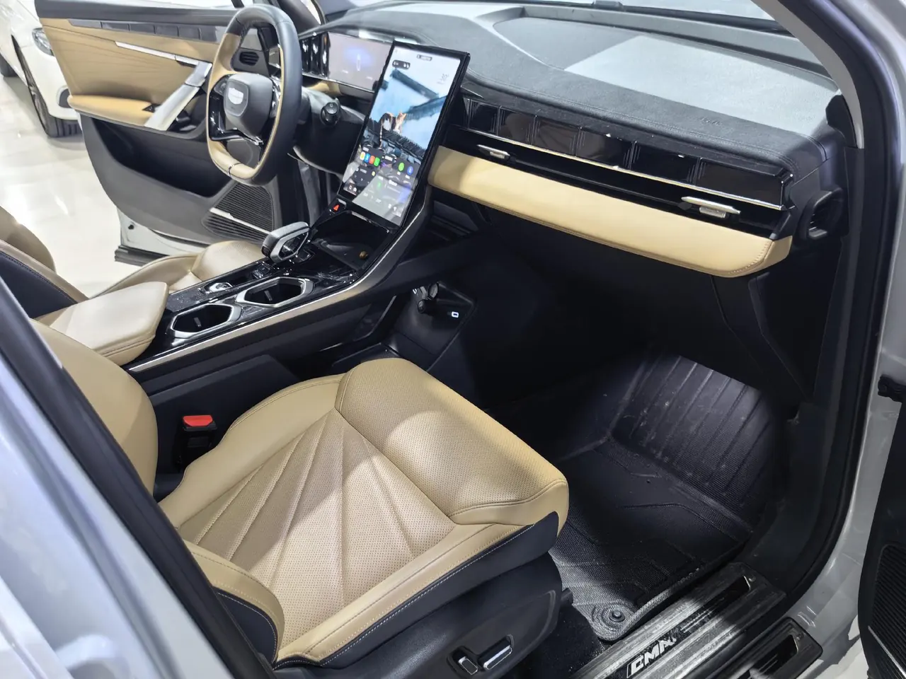 Geely 2023 Boyue L 1.5TD Honorable Automatic Transmission 6