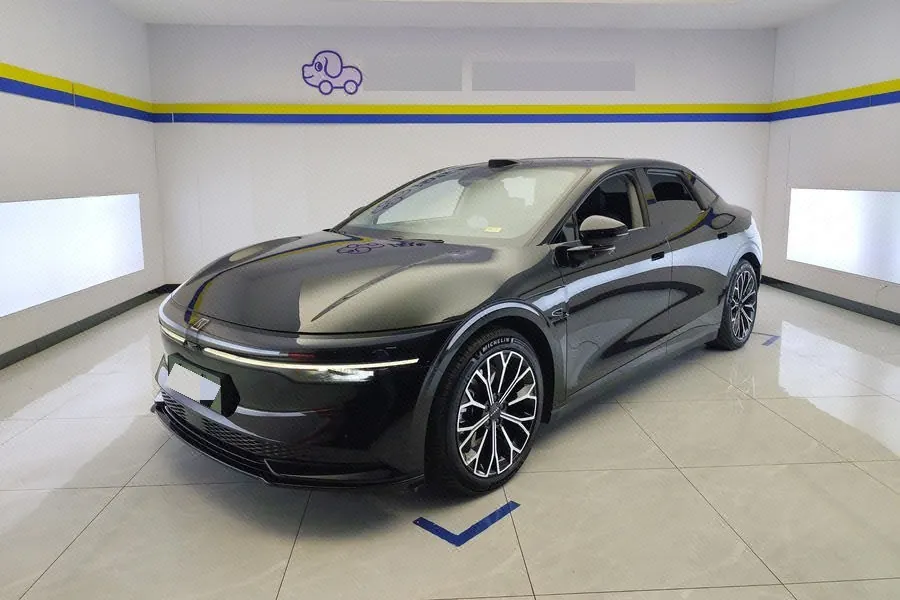 打开图片灯箱:Zeekr 2025 Zeekr 007 Long Endurance Rear Drive Smart Driving Edition 100kWh Automatic Transmission