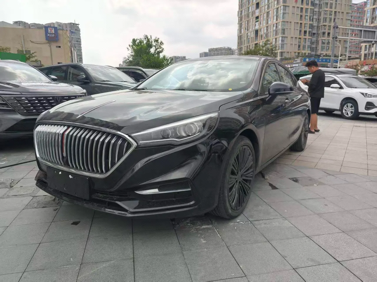 Open image lightbox: HongQi 2022 H5 1.5TD Flag Rhyme Edition Automatic Gear