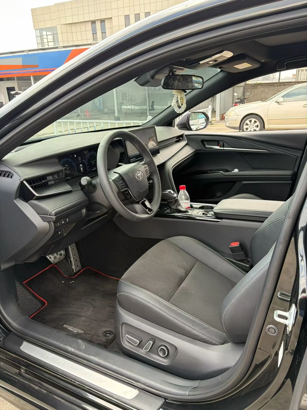 Toyota 2024 Camry Dual Engine 2.0HS Stepless Sports Edition Automatic Gear 2