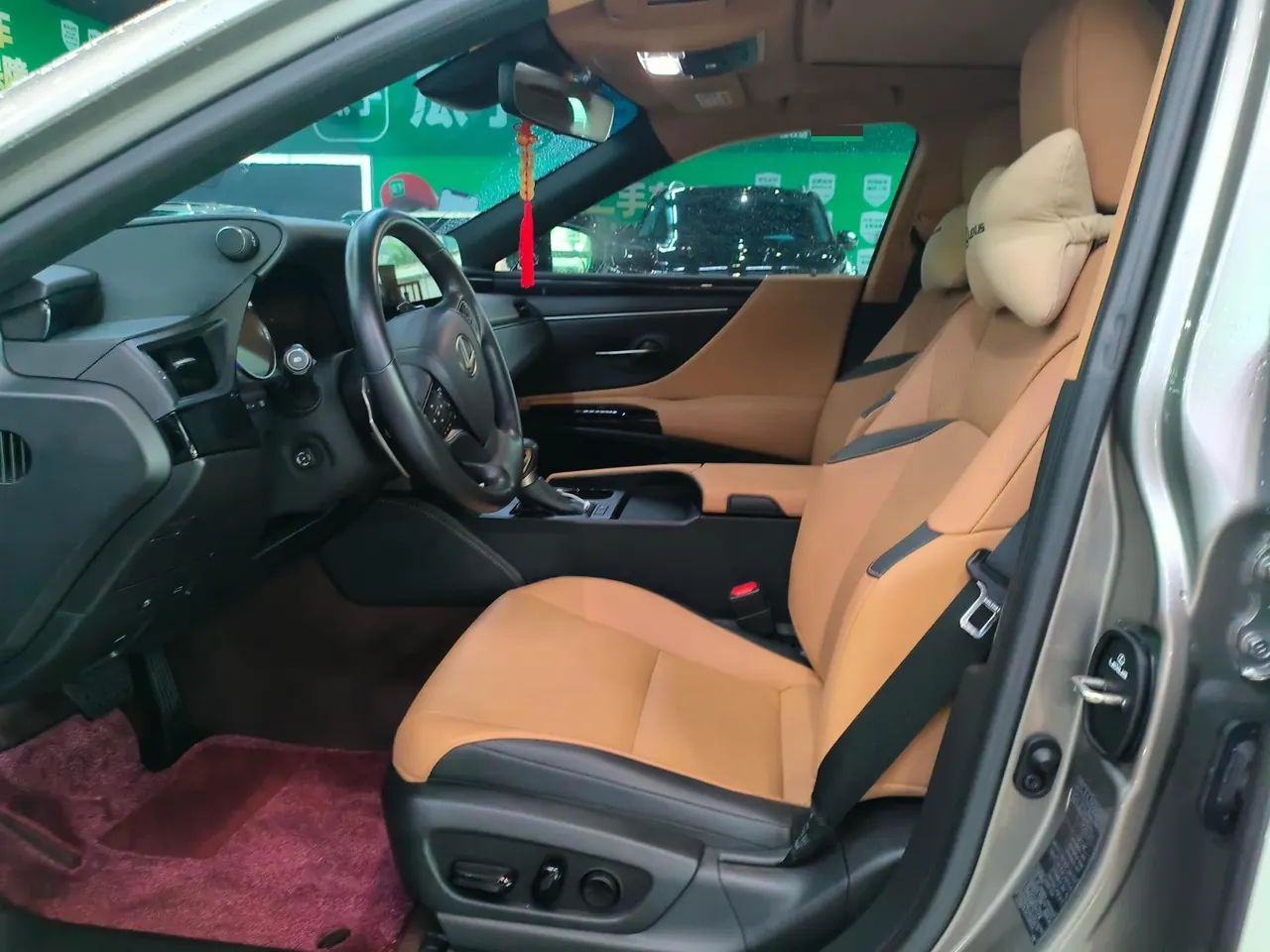 Lexus ES (Imported) 2022 ES300h 2.5 Stepless Premium Edition Automatic Gear 5