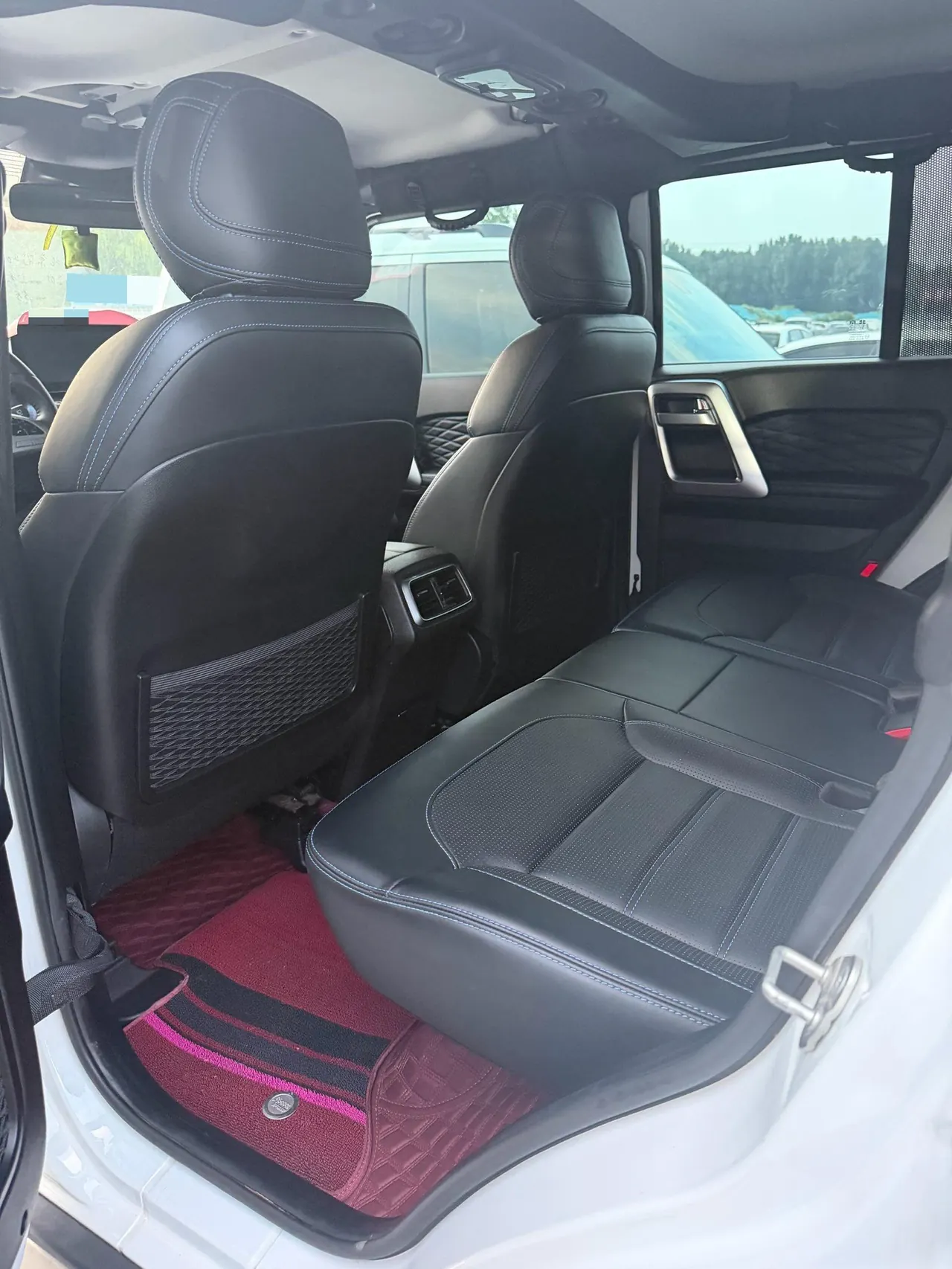 Beijing 2020 BJ40 2.0T 4-wheel drive city hunter version chivalrous automatic gear 4