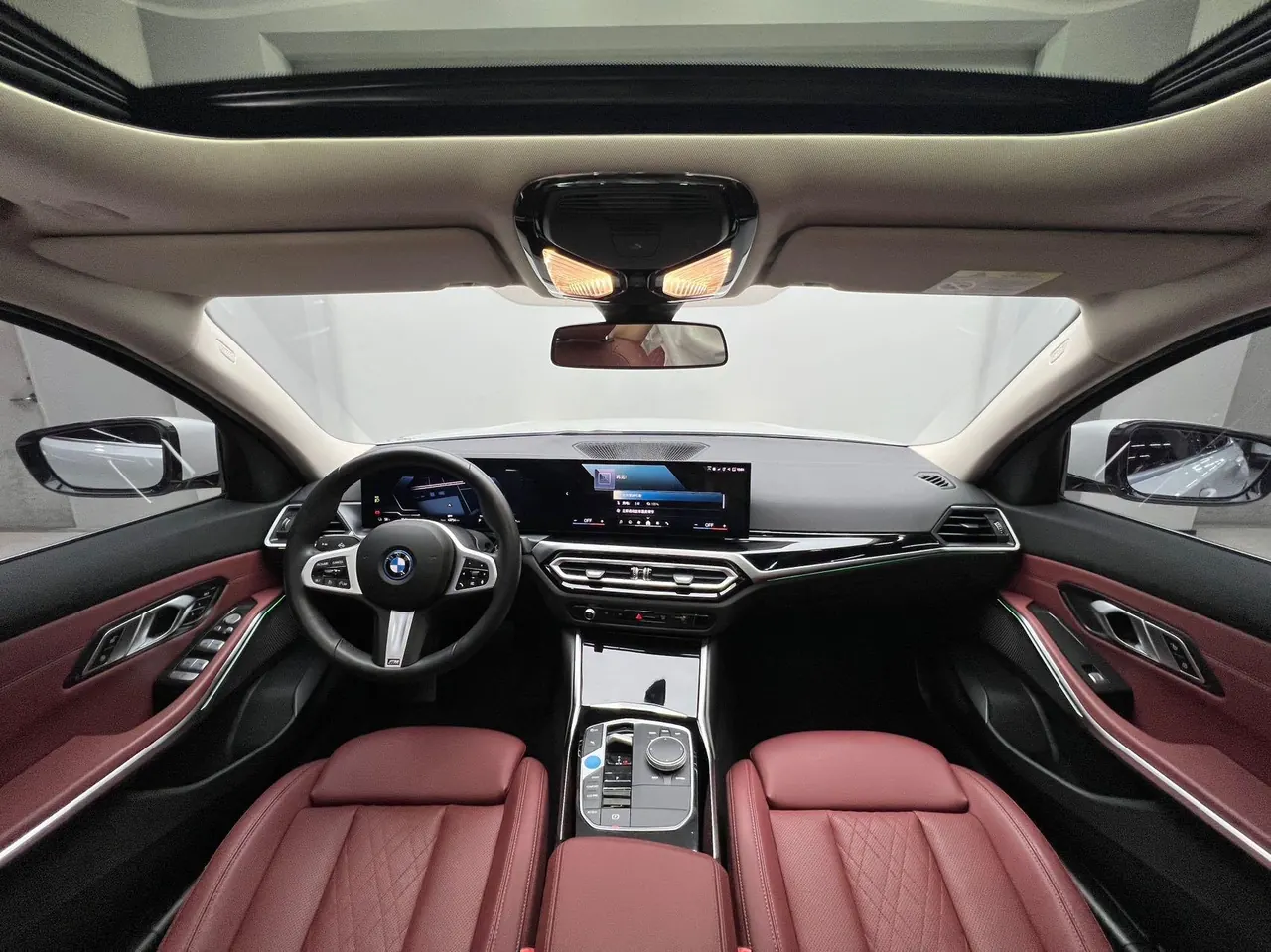 BMW 2024 i3 eDrive 35 L automatic gear 7