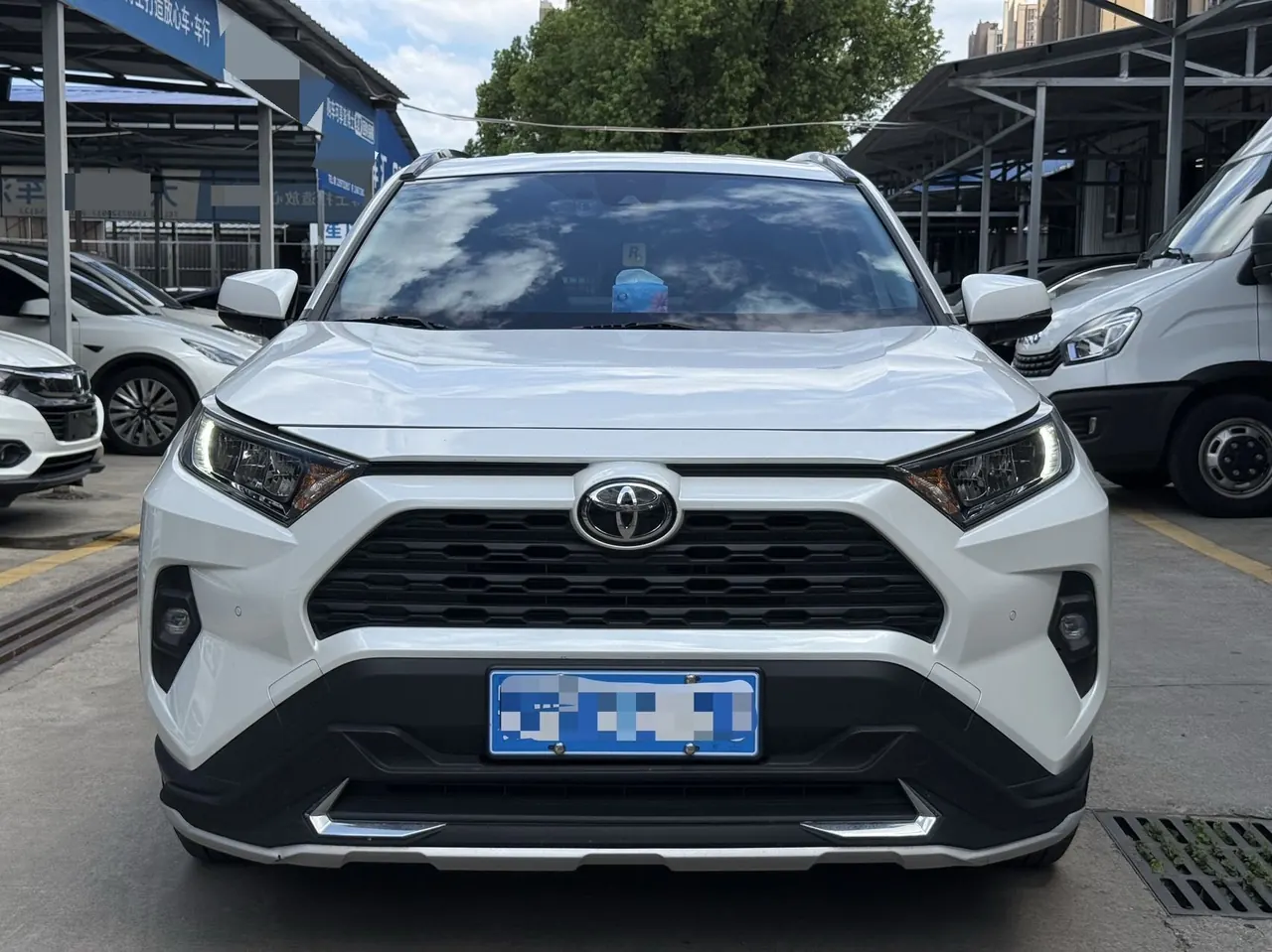 Toyota 2024 RAV4 Rongbo 2.0 Stepless Two-Drive City Edition Automatic Gear 2