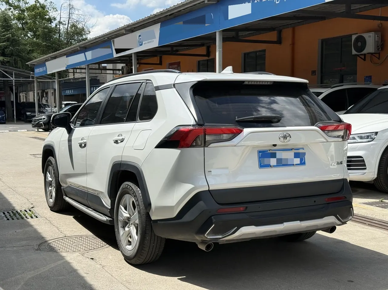 Toyota 2024 RAV4 Rongbo 2.0 Stepless Two-Drive City Edition Automatic Gear 9