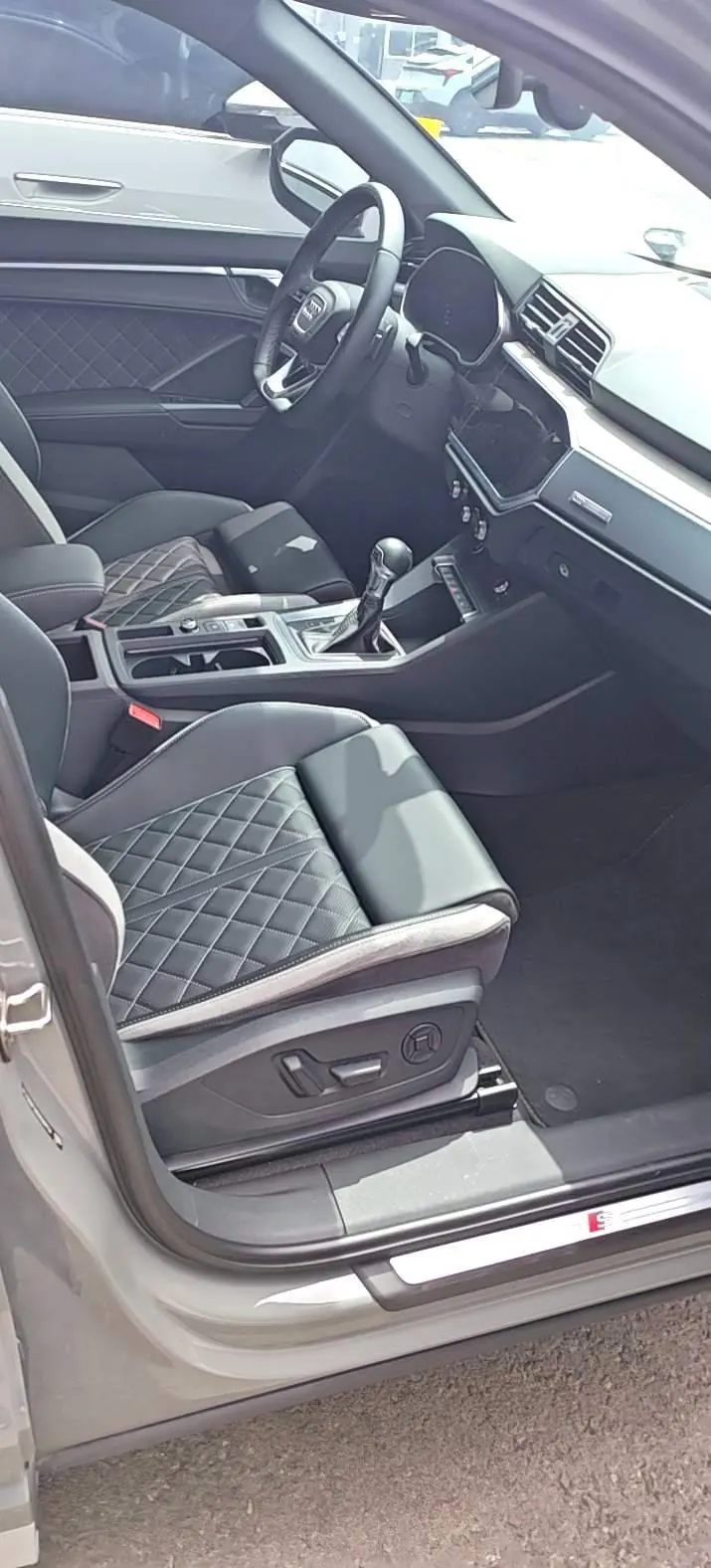 Audi 2024 Q3 2.0TFSI 40TFSI Fashion Dynamic Automatic 6