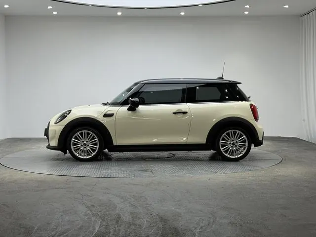 MINI Mini (Imported) 2022 Mini Cooper 1.5T Classic Auto 3
