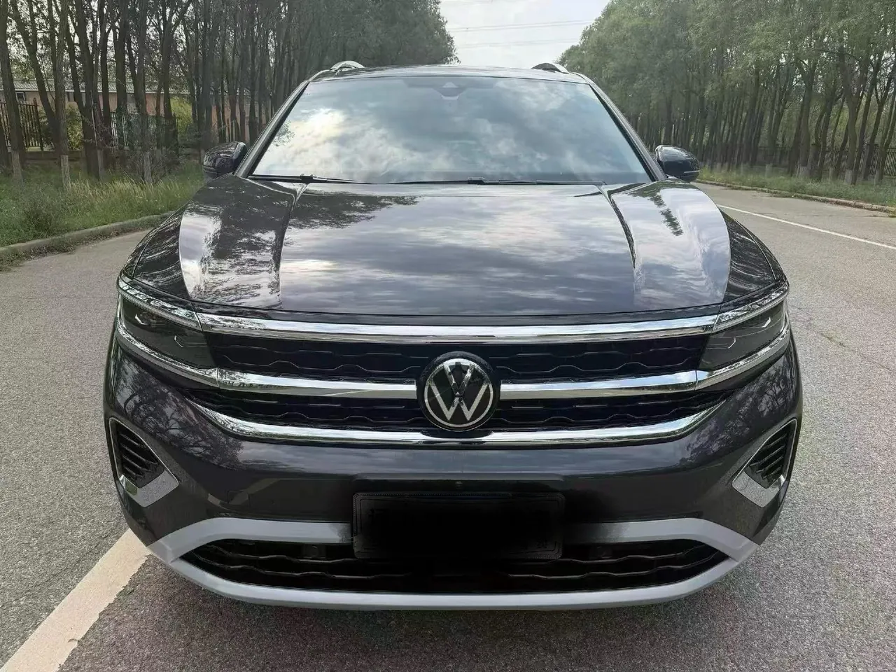 Volkswagen 2023 models of 2.0TSI 380TSI four-wheel drive luxury version Pro 6 (modified) automatic gear 2