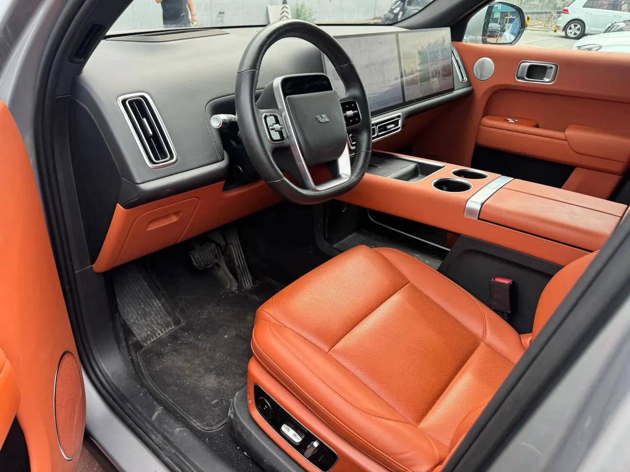 Li 2022 L9 1.5T Max Edition Automatic Gear 2