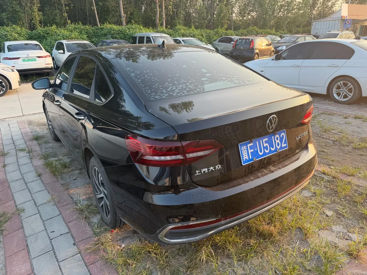 Volkswagen 2024 LaVida 1.5 5 Million Edition Automatic 4