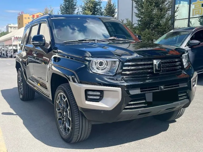 Tank 2024 Tank 700 Hi4-T 3.0T Extreme Edition Automatic Gear 3