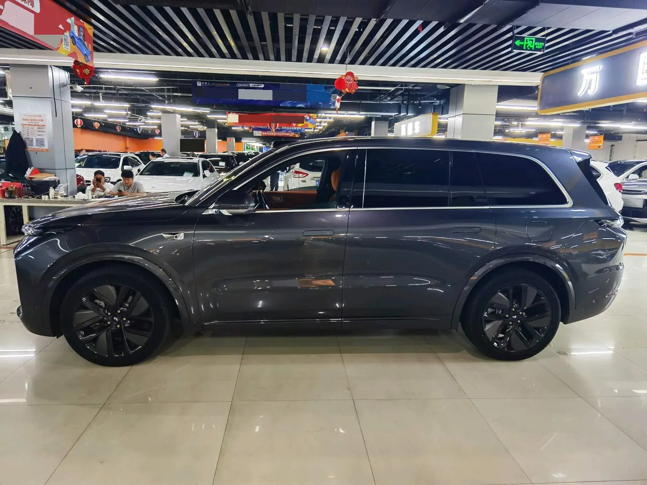 Li 2022 L9 1.5T Max Edition Automatic Gear 3
