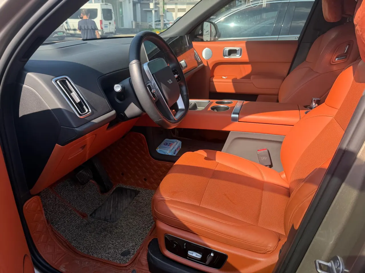 Li 2022 L9 1.5T Max Edition Automatic Gear 2
