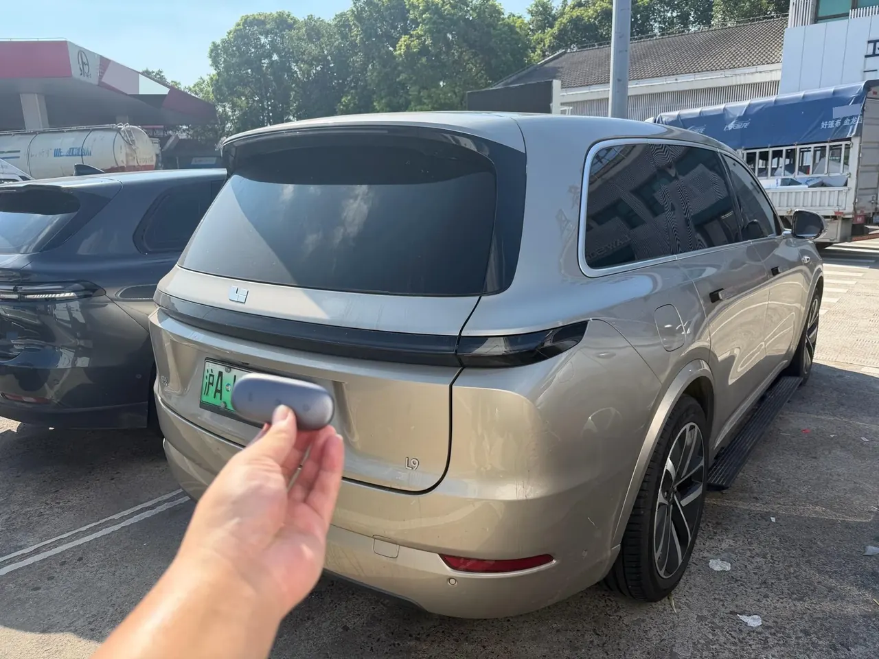 Li 2022 L9 1.5T Max Edition Automatic Gear 4