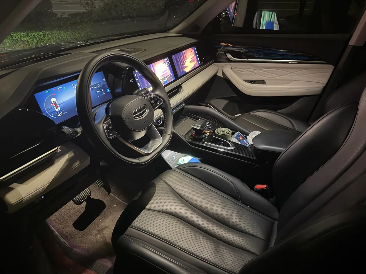 Geely 2023 XingyueL (Monjaro) 2.0TD high-power two-wheel drive flagship automatic transmission 5