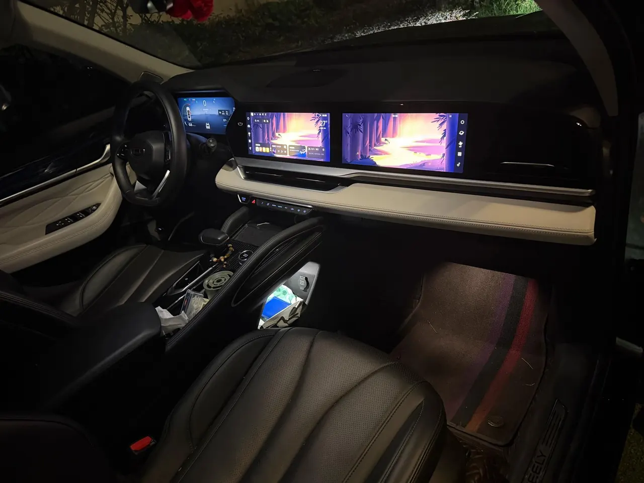 Geely 2023 XingyueL (Monjaro) 2.0TD high-power two-wheel drive flagship automatic transmission 6