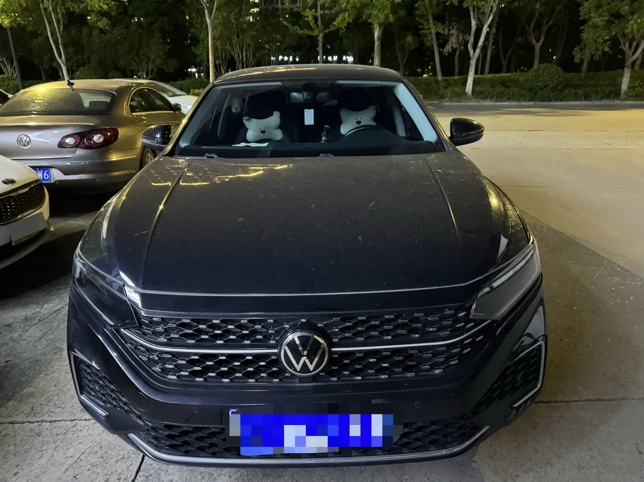 Volkswagen 2022 Passat 2.0TSI 330TSI Star Elite Edition Automatic Gear 2