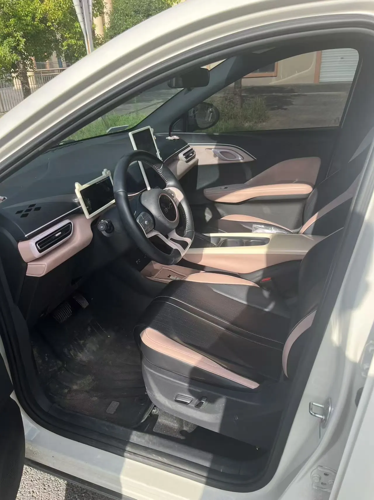 BYD 2024 Seagull Glory 305km Free Automatic Gear 4