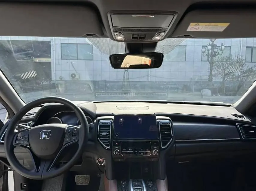 Honda 2020 UR-V 2.0T 370TURBO 4-wheel drive exclusive automatic gear 3