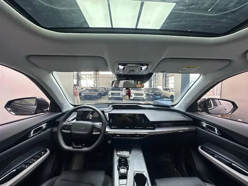 Oshan 2022 Z6 1.5T Blue Whale Smart Automatic Gear 6