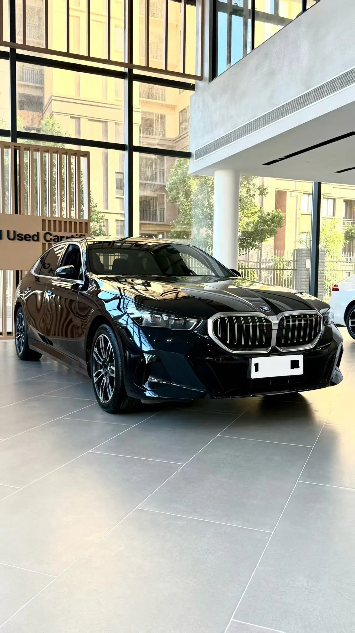 BMW 5 Series 2024 model 530Li 48V 2.0T Leading Edition M Sport Package Automatic 2