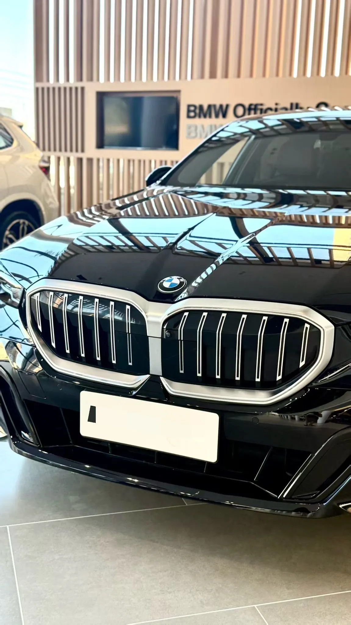 BMW 5 Series 2024 model 530Li 48V 2.0T Leading Edition M Sport Package Automatic 4
