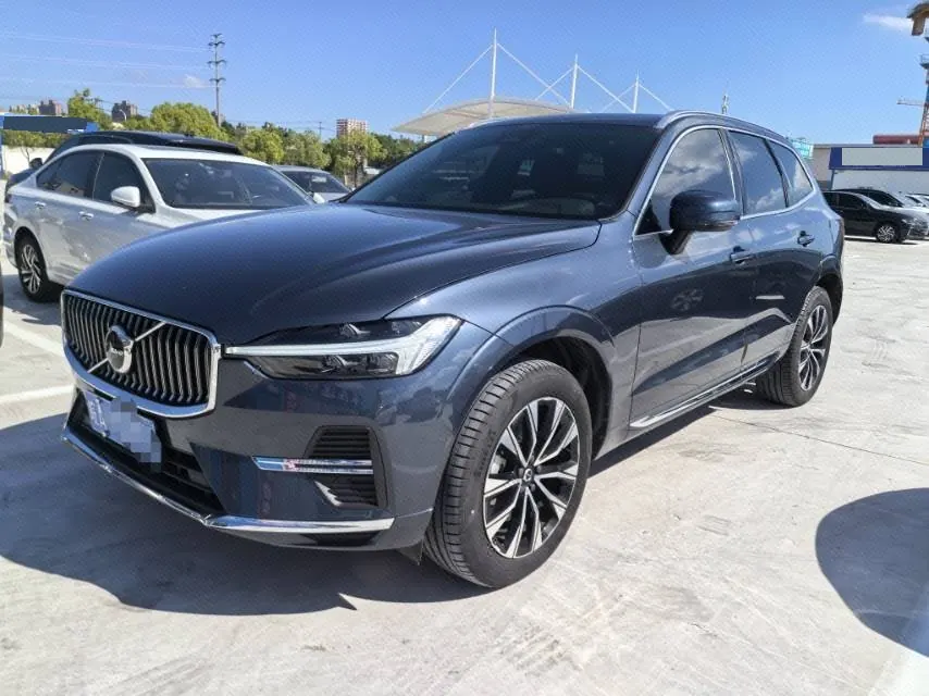Open image lightbox: Volvo 2024 XC60 48V 2.0T B5 4-wheel drive Zhiyuan Deluxe Edition Automatic Gear