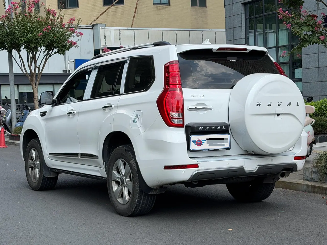 Haval 2020 H9 2.0T 4-wheel drive luxury 7-seat automatic gear 3
