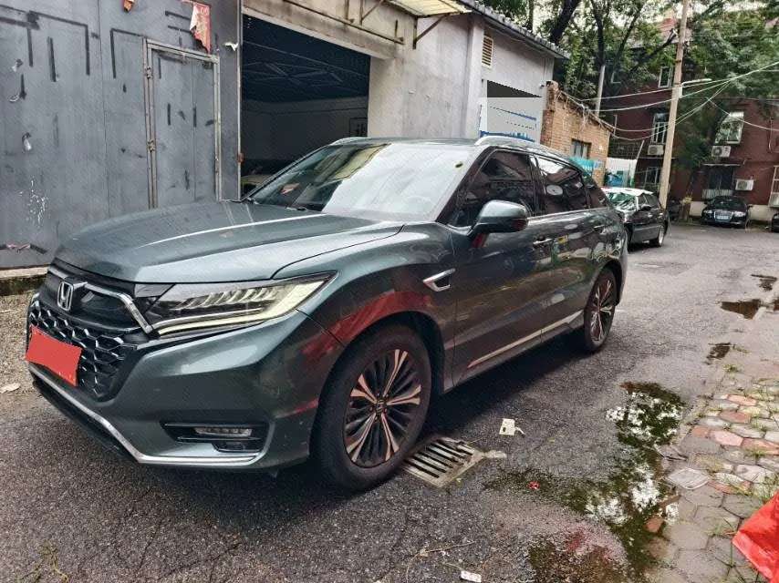 打开图片灯箱:Honda 2020 UR-V 2.0T 370TURBO two-drive elegant version of automatic gear