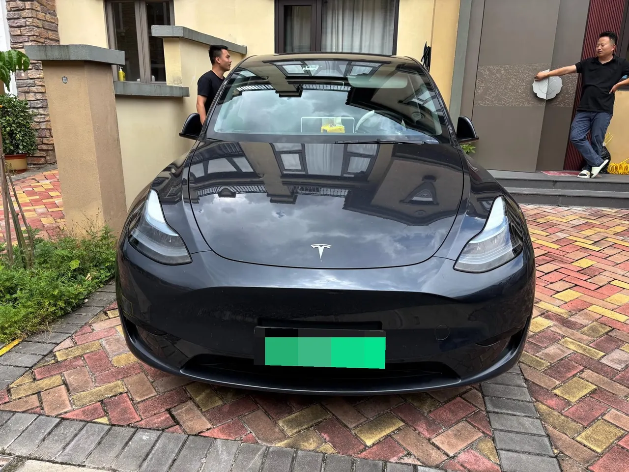 Tesla 2024 Model Y rear-wheel drive version automatic transmission 2