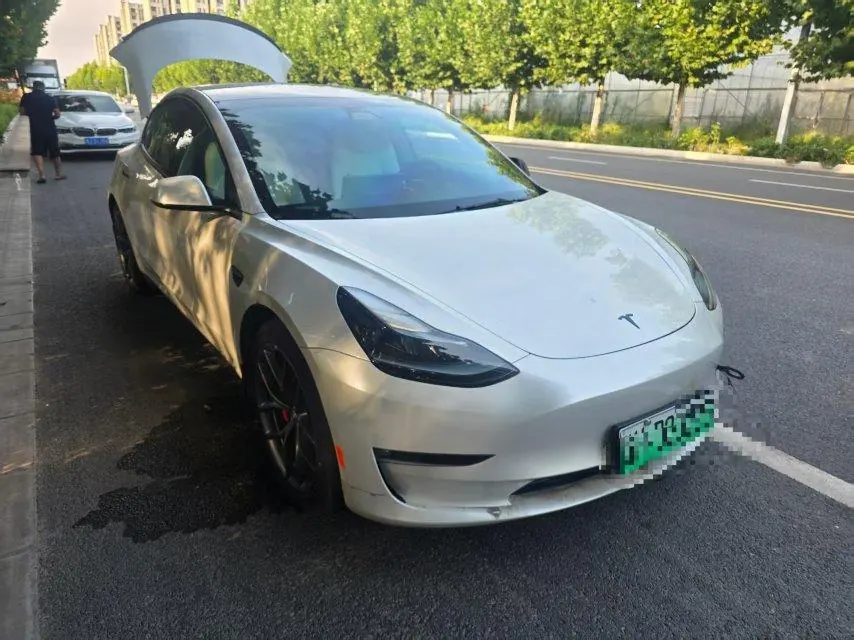 Tesla 2022 Model 3 Performance high-performance all-wheel drive automatic transmission 2