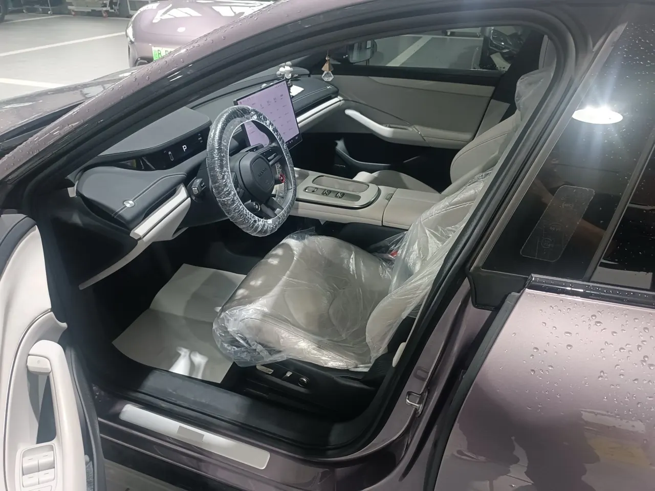 MI 2024 SU 7 830km Rear Drive Ultra Long Endurance High-end Smart Drive Pro Edition Automatic Gear 5