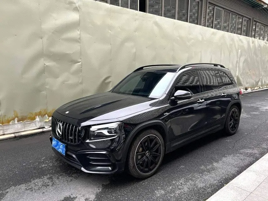 Mercedes Benz GLB AMG (Imported) 2024 GLB 35 AMG 4MATIC 48V 2.0T Automatic - View 1