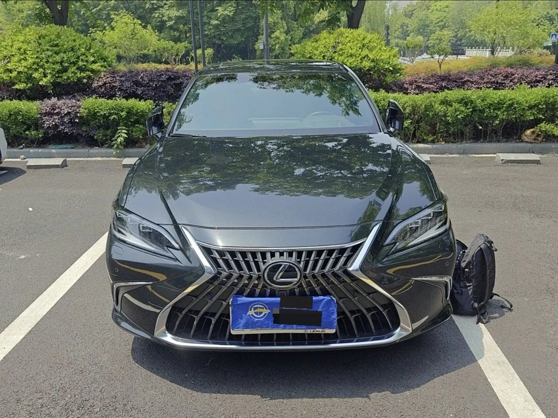 Lexus ES (Imported) 2022 ES300h 2.5 Stepless Administrative Edition Automatic Gear 2