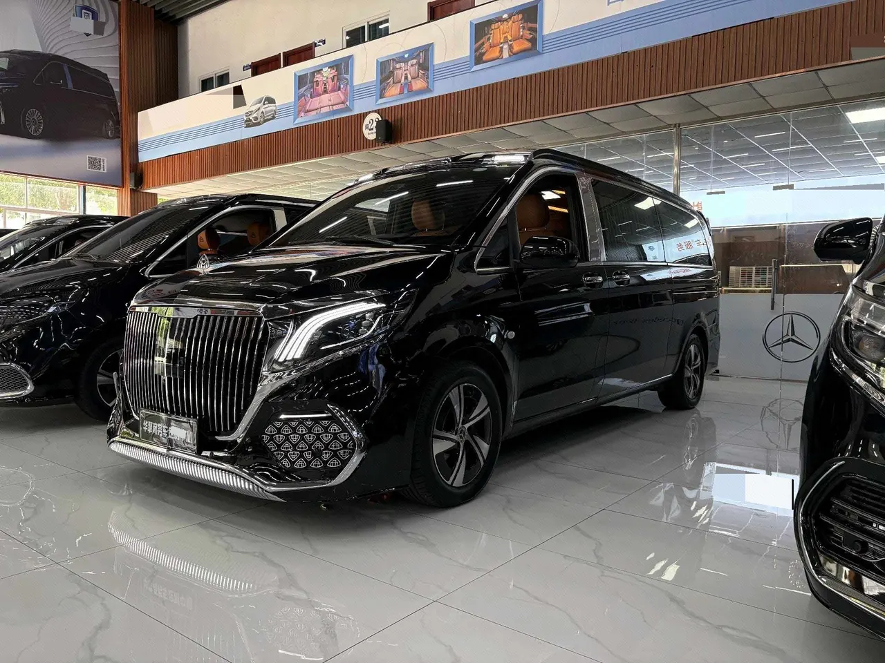 Open image lightbox: Mercedes Benz 2024 Vito 2.0T Business Edition 7-seat Automatic Gear