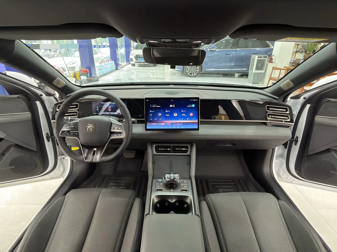 BYD 2024 Qin L DM-i 1.5 stepless 120KM Exceed automatic gear 5