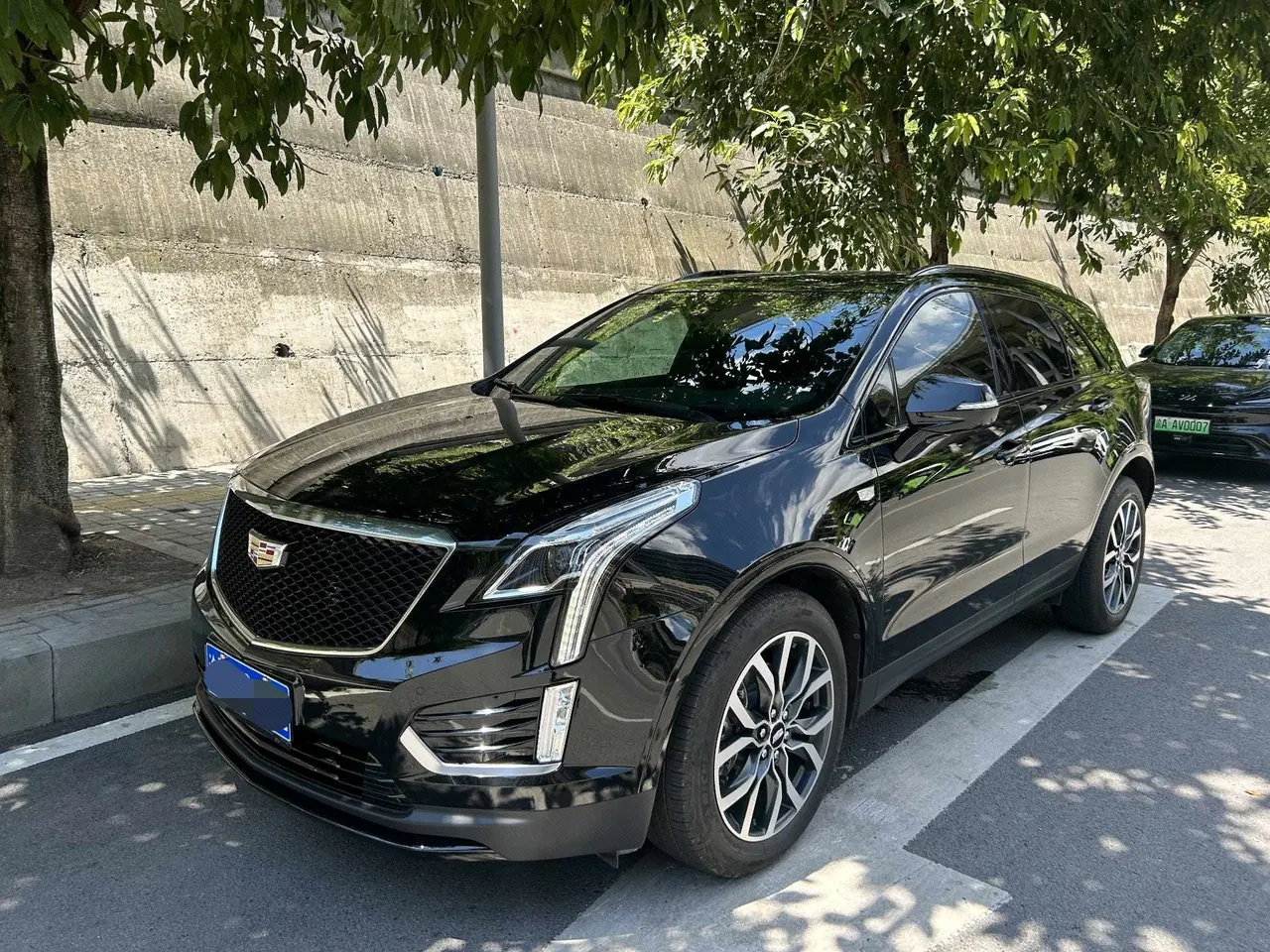 打开图片灯箱:Cadillac 2022 XT5 48V 2.0T 4-wheel drive luxury (hummingbird version) automatic gear